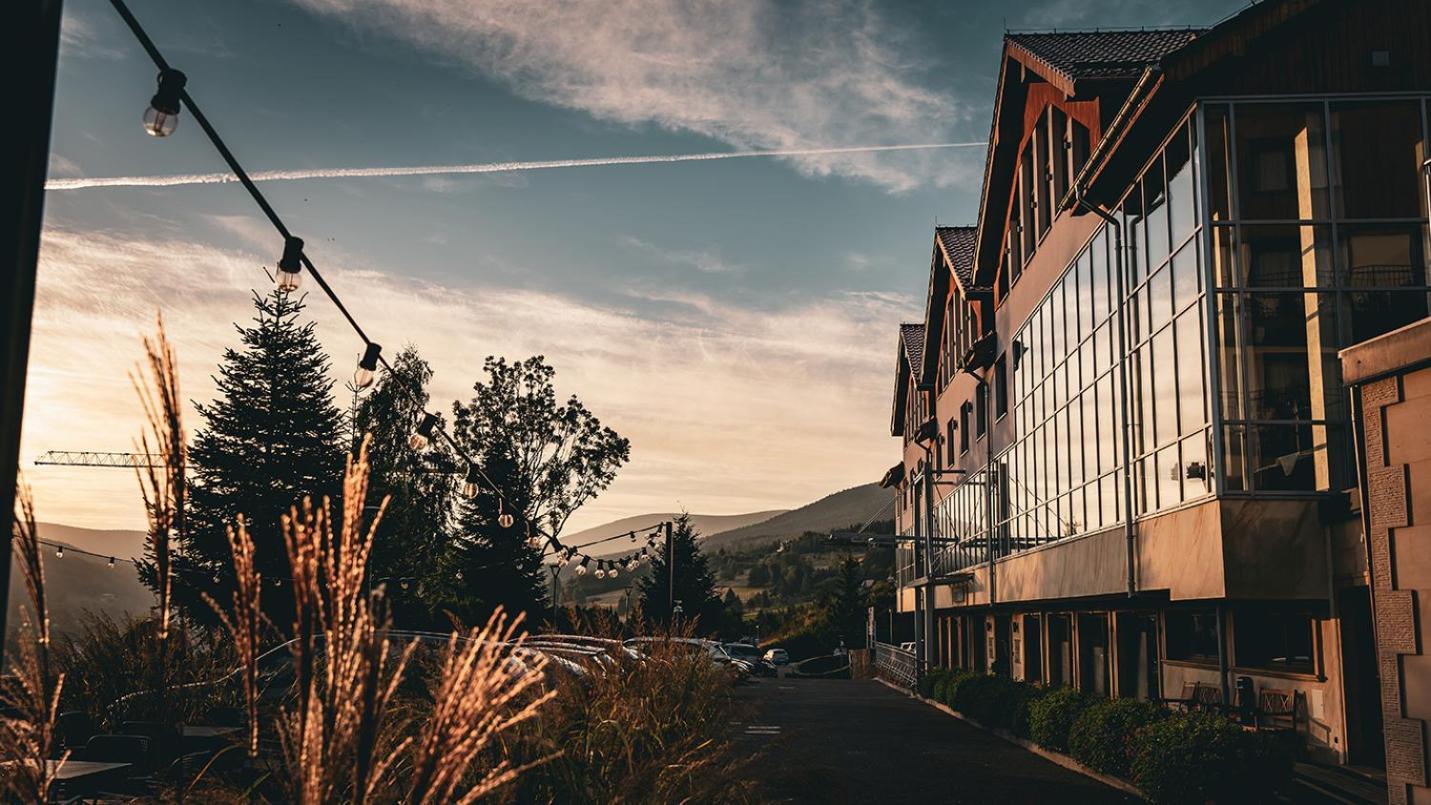 Hotel & Medi-Spa Bialy Kamien Świeradów-Zdrój Dış mekan fotoğraf